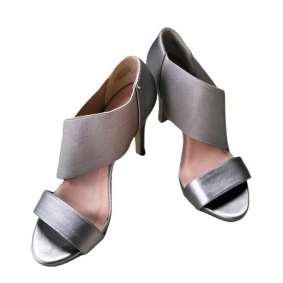 Simply Vera Womenβs Heels Dress Shoes Metallic Pewter - Size 9 - Picture 2 of 12